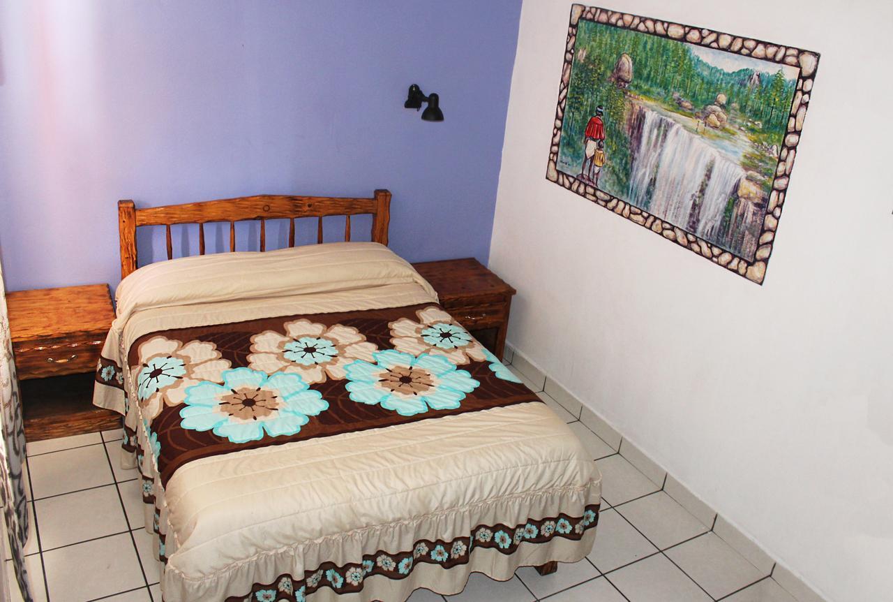 Hotel Sierra Azul ครีล ภายนอก รูปภาพ